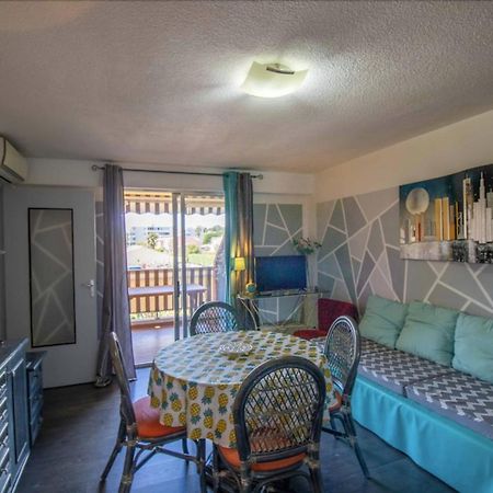Cosy 35 M2 With Balcony In A Quiet Residence Fréjus Exterior foto